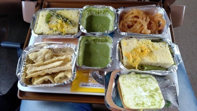 'Yummy Breakfast On-Board Ahmedabad - Mumbai Central IRCTC TEJAS EXPRESS...'