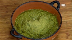 'Green Garlic Chutney - Turban Tadka'