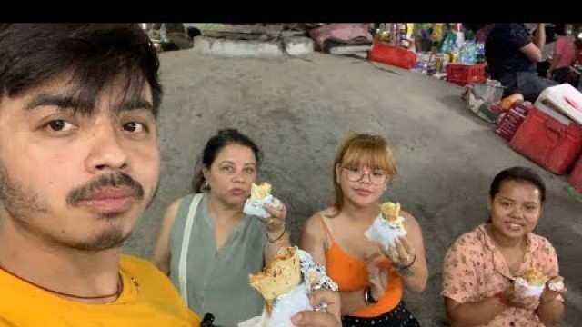 'Noida famous street food ||Raunak Rai Vlog #rowhirai #familyvlog #sister'