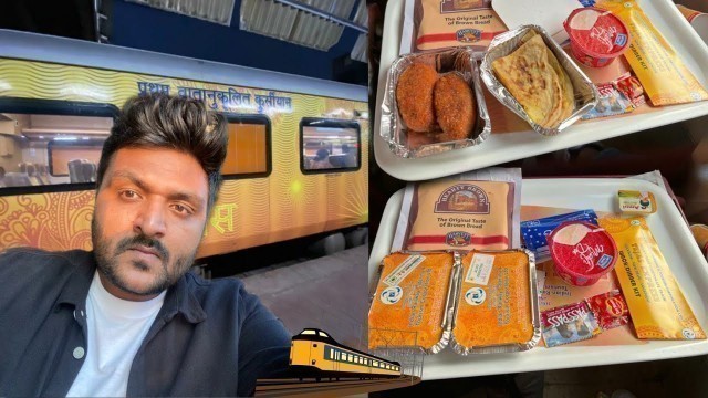 'Tejas Express Executive Class Journey Lucknow to Delhi but maza nahi aaya || IRCTC Food'