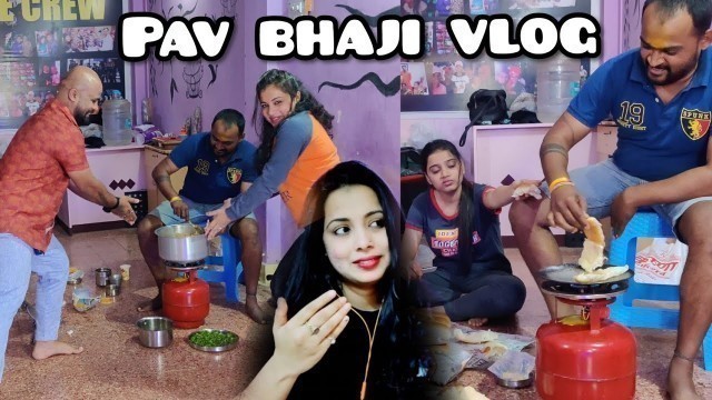 'The Pav Bhaji Vlog | Food Vlog | Nakhrewali Mona'