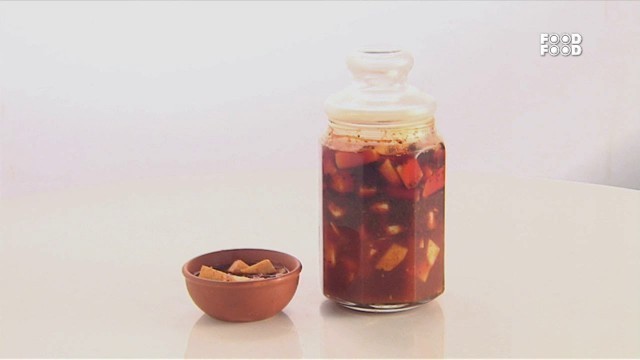 'Shalgam Ka Achar - Turban Tadka'