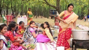 'new year picnic||সাদা ভাত,ফুলকপি রসা,মটন কারি, চাটনি,মিষ্টি cooking and eating||family picnic'