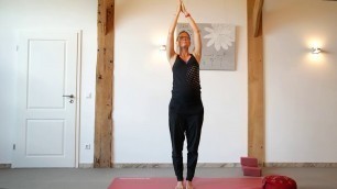 'Yoga für Schwangere - Lass deine Wirbelsäule tanzen'