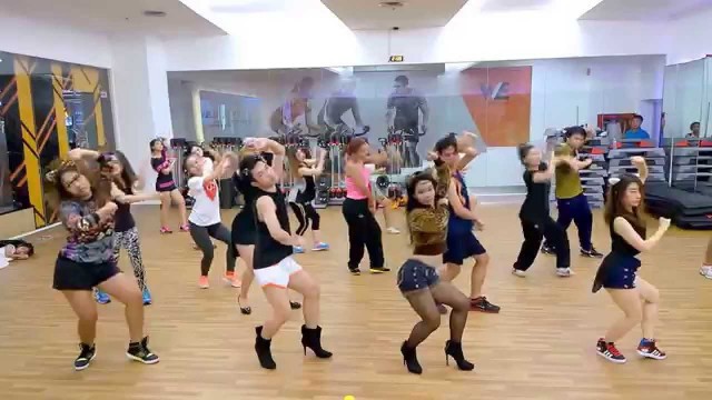 'AoA - Like A Cat (Cover By Kru Katie @ We Fitness Pinklao Club)'