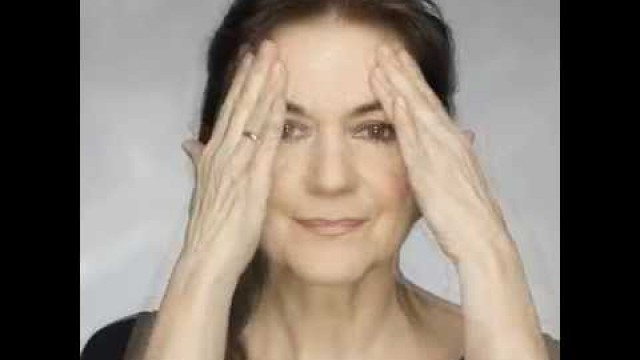 'Facial exercises and facial massages - Anti Aging Coach - Marjo Horn'