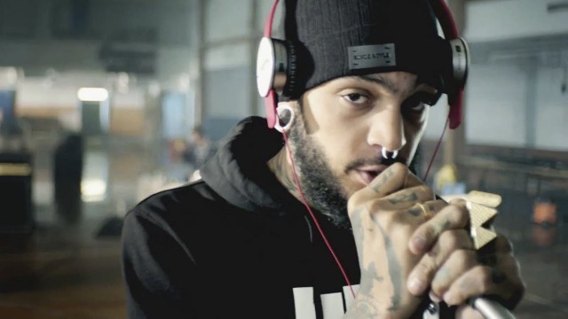 'Gym Class Heroes: The Fighter ft. Ryan Tedder [OFFICIAL VIDEO]'