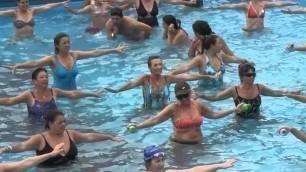 'Activa Mujer 82  Club  Deportivo Argentino   Aqua Gym'