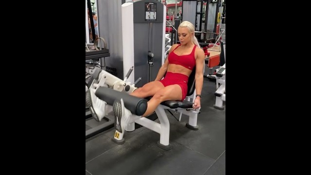 'Best Legs Workout Lauren Simpson 