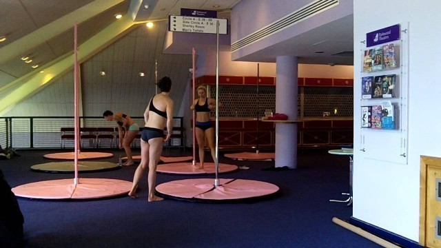 'Pole Fitness master class at 2014 WPDSF championships'