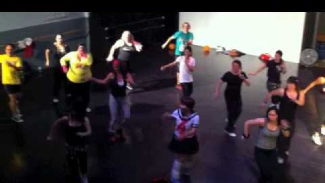 'Global Groove & Zumba Fitness Master Class - \"The Battle\" - Part 1'