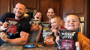 'Best Jerky Ever? Branch Warren Wicked Cutz Jerky Review | Tiger Fitness'