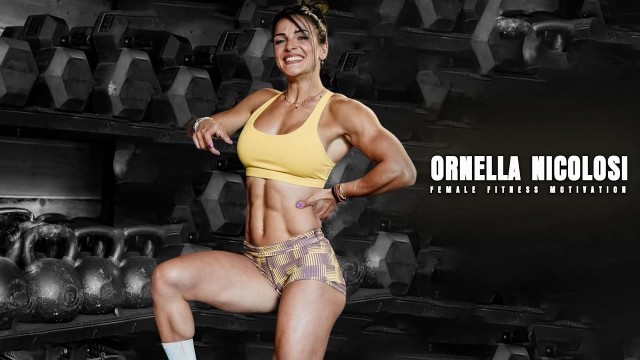 'ORNELLA NICOLOSI - CROSSFIT BEAST - Female Fitness Motivation'