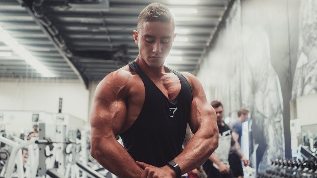 'CHEST WORKOUT | Pump of The Gods | Zac Perna'