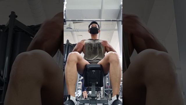 'Fitness Star in Gym? 헬스장의 떠오르는 샛별'