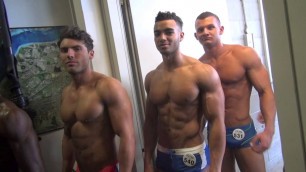 '22 YEAR OLD TAKES MUSCLE PRO TITLE - \'Future Fitness Star\' Justin wins WBFF London'