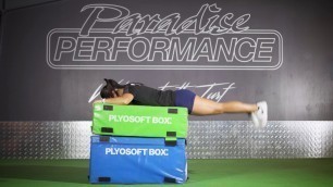 'Paradise Fitness - Fitness Tips - Jasmin Wenzel - Reverse Hyper Extensions'