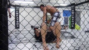 'MMA Cage Fighting Training at SB Fitness'