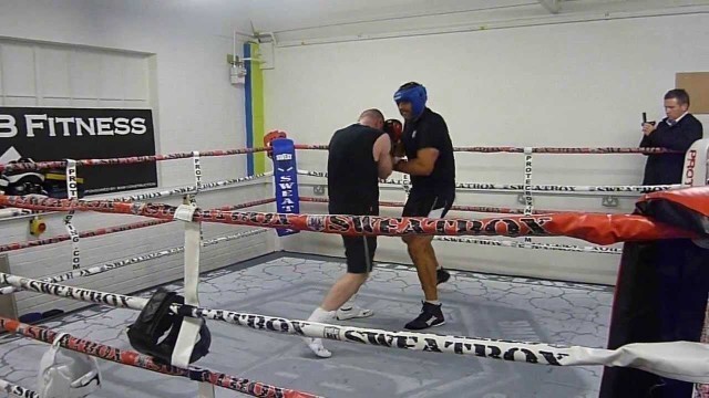 'Danny Grewcock Boxing - Sparring at SB Fitness Bristol'