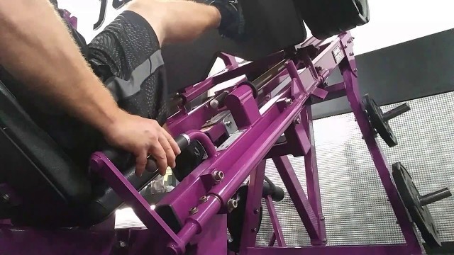 '508lbs one  leg incline leg press at planet fitness'