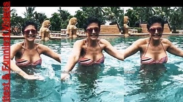 'Mandira bedi Hot Bikini | By Hottest & Funniest Videos ❤'