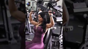 'bodybuilding girl 