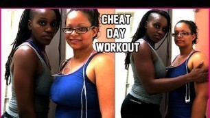 'CHEAT DAY WORKOUT| FIT LESBIAN COUPLE'