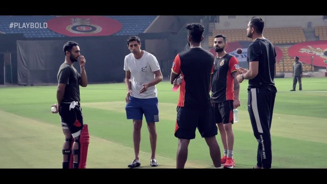 'A dose of humour for mental fitness  ft. Ashish Nehra| Bold Is Fit | VIVO IPL 2018'