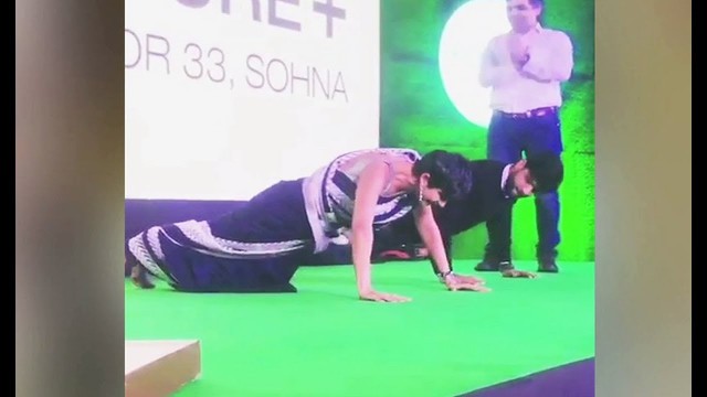 'Mandira Bedi Hot Workout Video'