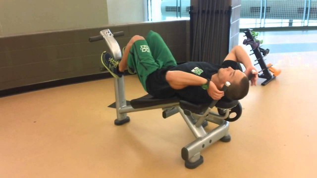 'Life Fitness Ab Crunch Bench'