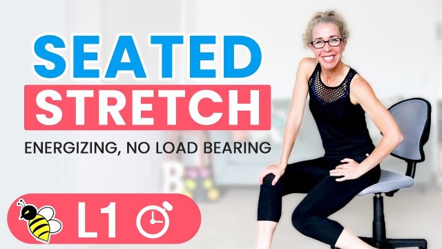 'Energizing Seated STRETCH | Warm Up, Cool Down or Desk Break Workout | 5 Minute Friday FIX'