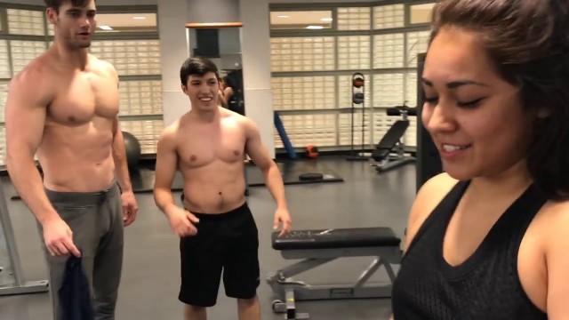 'Connor Murphy Vlogs! Meeting a Girl from TINDER Leg Workout at the University of Texas'